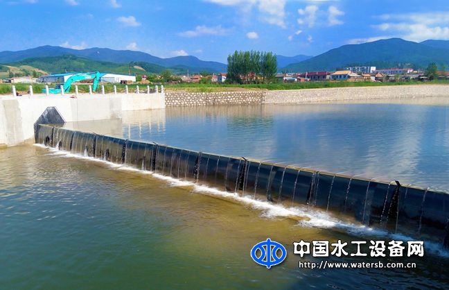 氣動(dòng)盾形閘門系統(tǒng)